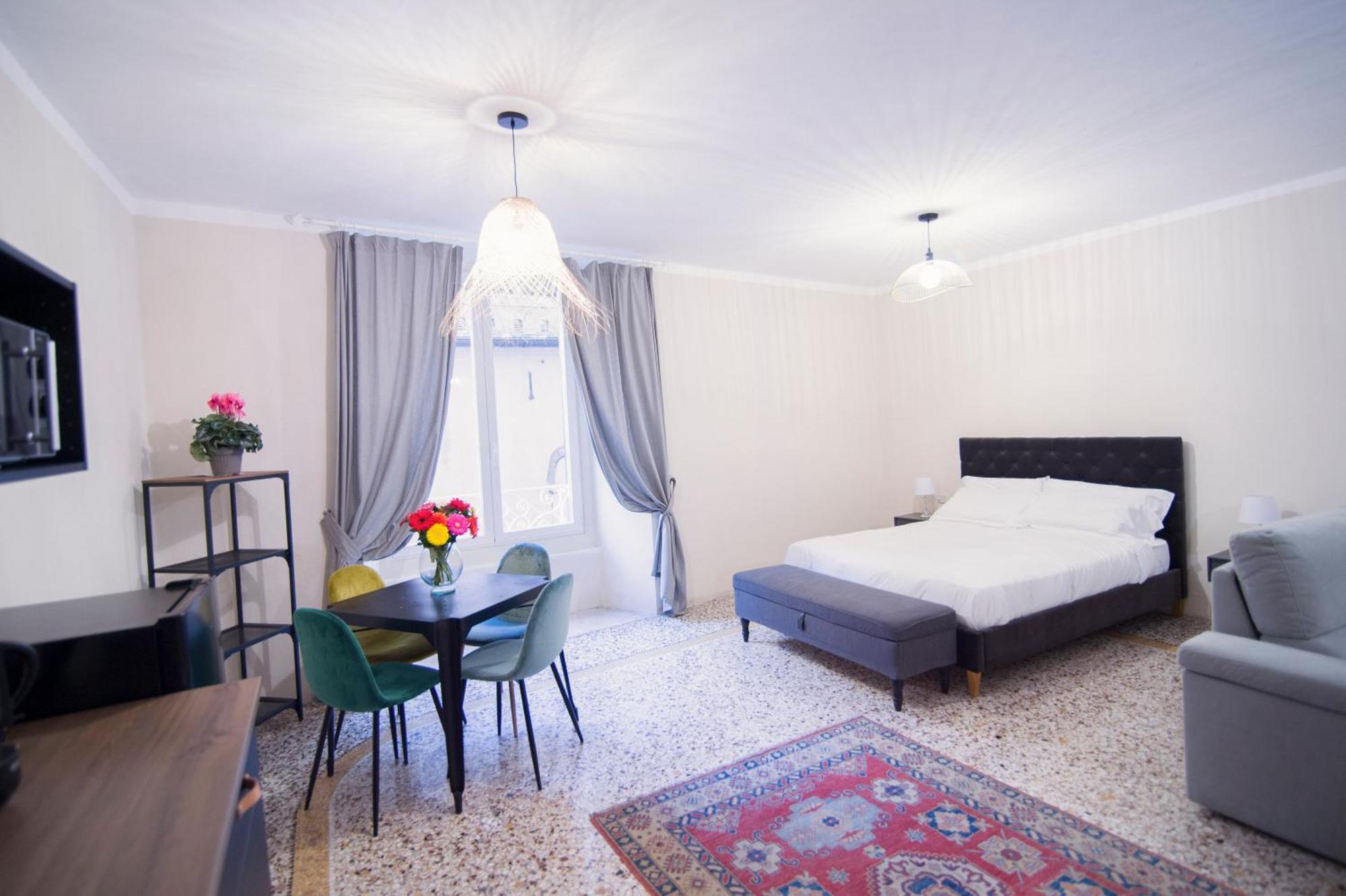 La Piazzetta Rooms & Apartments Genoa Luaran gambar