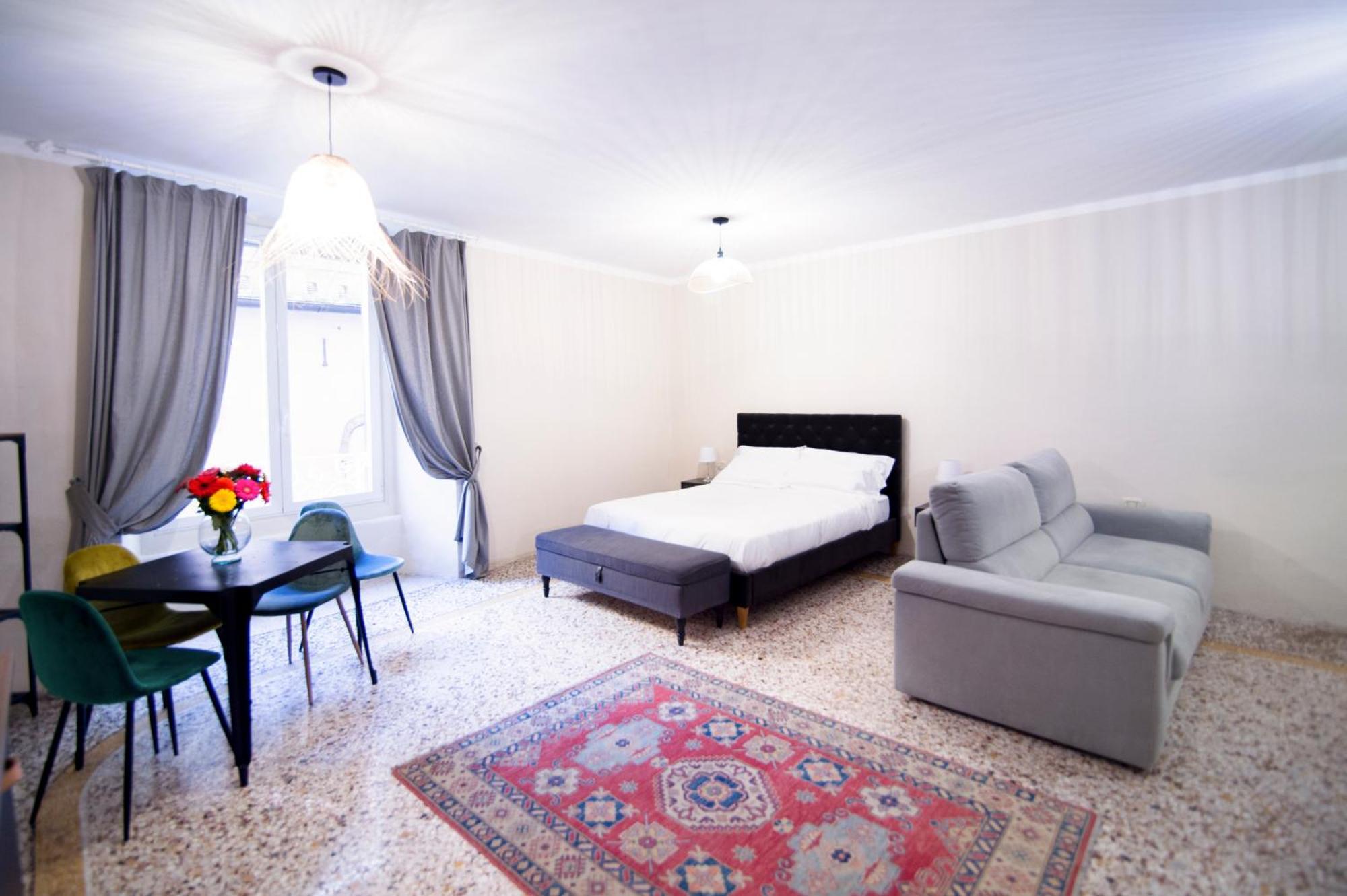 La Piazzetta Rooms & Apartments Genoa Luaran gambar